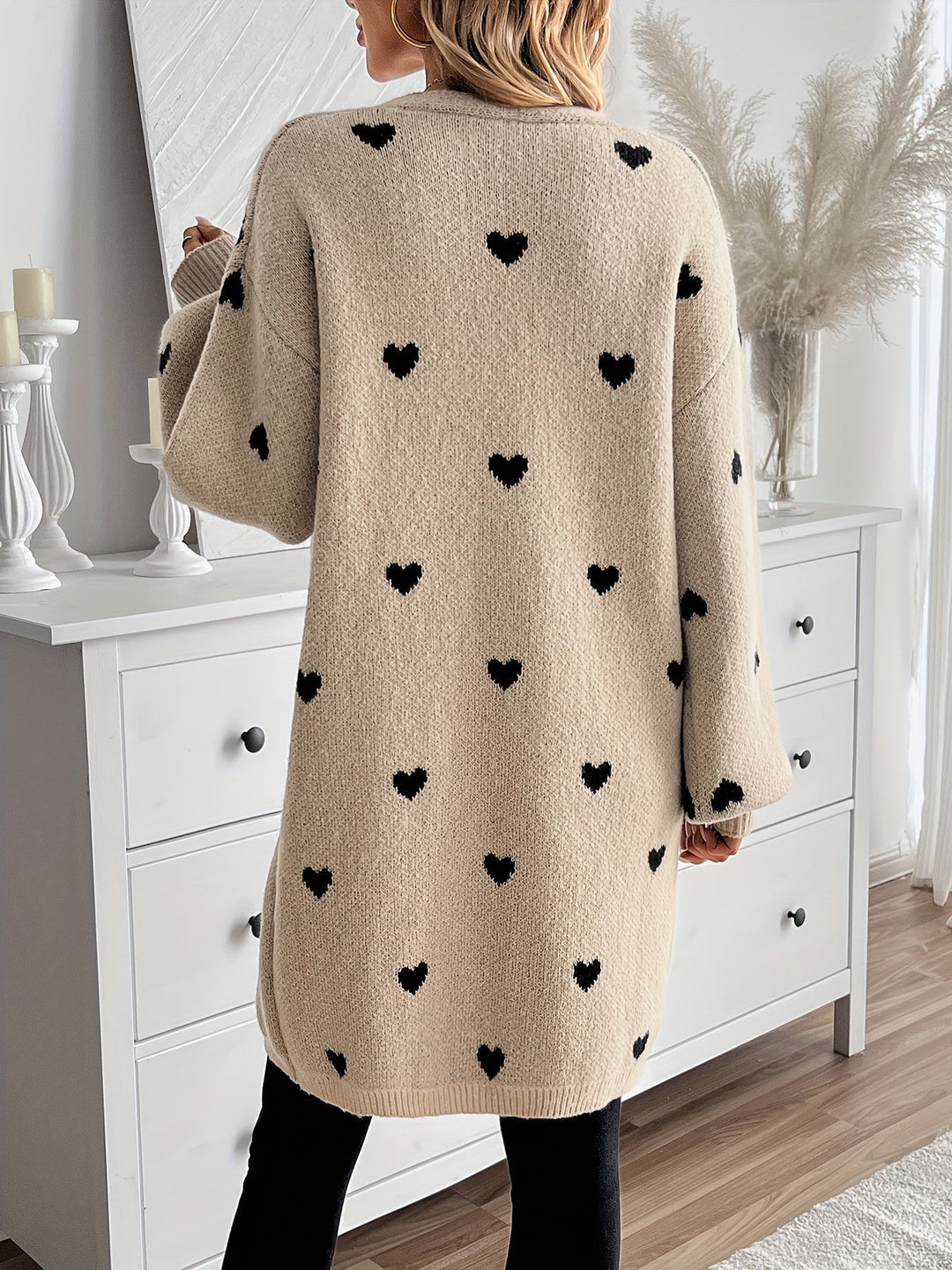 Isolde™ - Heart Elegance Cardigan